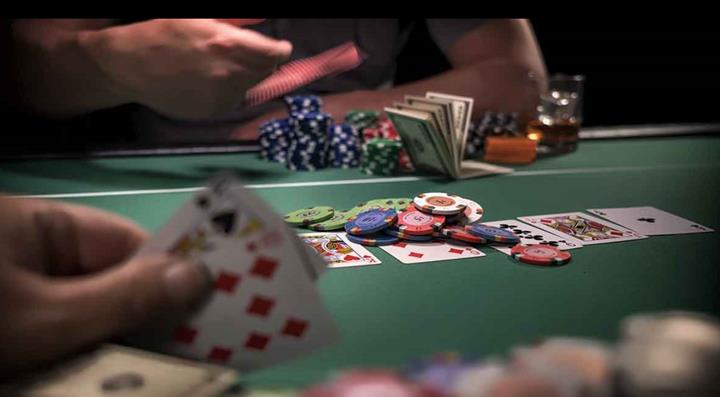 Bí Quyết Cược Gà Chọi Đòn Hiệu Quả Tại King33